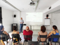 Càpsula formativa “com dissenyar productes atractius i innovadors per al mercat”: idees clares per transformar projectes en realitats comercials
